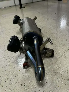 4t0.251.051.l Akrapovic 4t0.251.051.l. Lamborghini Exhaust Sto Titanium Off 2022 Oem 25k Huracan 4000 Miles