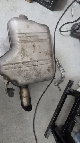 18307647050 Bmw 2006-2016 E89 Z4 35i N54 6-cylinder Factory Left Rear Exhaust Muffler Oem