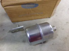 E1zz-9g427-a Ford Silencer Exhaust Air Supply 1981/82 Mustang Granada Fairmont T-bird Nos