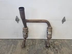 328.gm9223 Gmc Truck Sierra150 2023 Exhaust 30092