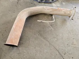 331.gm9506 Gmc Truck Used 2006 C4500 Down Exhaust Pipe Duramax 6.6 Shipped