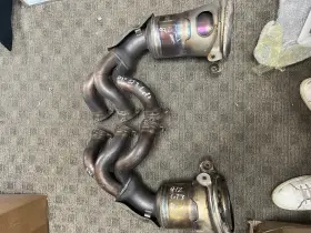 0pb.254.400.e Johnson Matthey For Porsche Oem Genuine Original Equipment 0pb.254.450.e 992 Gt3 Left D And Right P Cat Exhaust Manifold