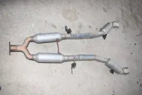 331.da1u16 Nissan 2016 370 Fairlady Z Z34 Exhaust Axle Back Pipes