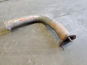 330.111101 Nissan Ud 1400 Used 2001 Crossover Pipe 4 Cyl Diesel 4.6 Ship Los Angeles