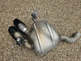 95b.253.682.r Porsche Oem Original Equipment 95b.253.610.e Macan 95b Gts Genuine Right Side Rear Exhaust Muffler And Tip