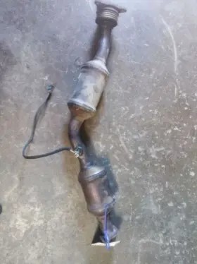 22712597 Saturn 2006 Ion 2.2l Converter Pipe Assembly Oem