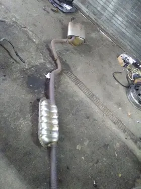 328.su1r11 Subaru 11 Legacy Outback Exhaust 2.5 Liter 4 Cylinder