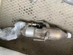 331.to1n11 Toyota 2011 Prius Exhaust Heat Exchanger 523273