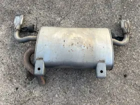 82062712 Volvo 15-18 S60 V60 2.0l Engine Exhaust Muffler Oem